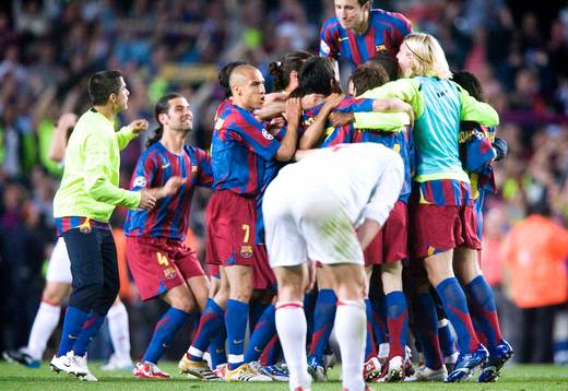 Henrik Larsson jublar med sitt Barcelona