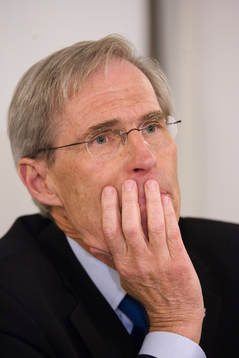 Tore B Karlsson, jurist och styrelsemedlem