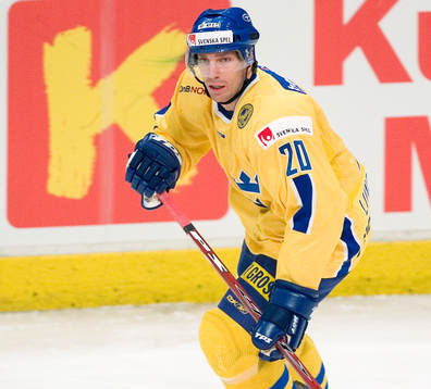 Joel Lundqvist, Sverige