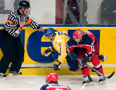 Jesper Mattsson, Sverige och Vitaly Atyushov, Ryssland