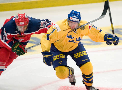 Danis Zaripov, Ryssland och Björn Melin, Sverige