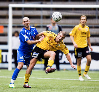 Andreas Nilsson, Hässleholm rensar undan framför Rares