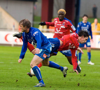 Fredrik Gustafson, Öster får Babis Stefanidis,