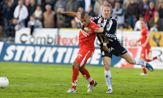 Johnny Lundberg kopplar grepp på Bruno Santos och blir