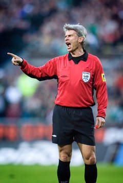 Peter Fröjdfeldt, Domare