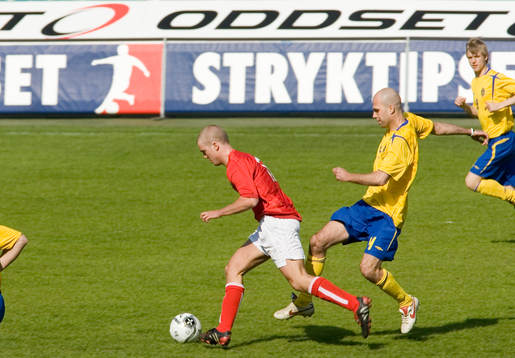 Teddy Lucic. Sverige