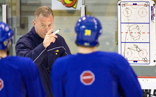 Jan Karlsson, tränare, taktiktavla