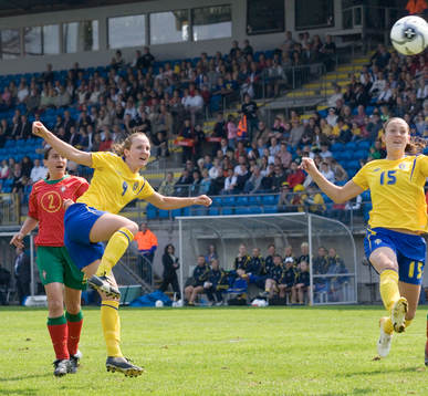 Therese Lundin, Sverige