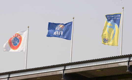 Flagga, FIFA, UEFA, Fair Play