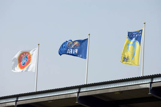 Flagga, FIFA, UEFA, Fair Play