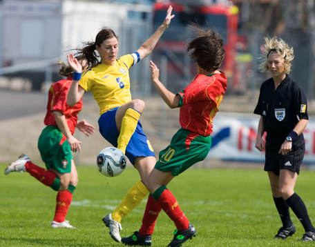 Malin Moström, Sverige