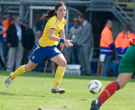 Malin Moström, Sverige