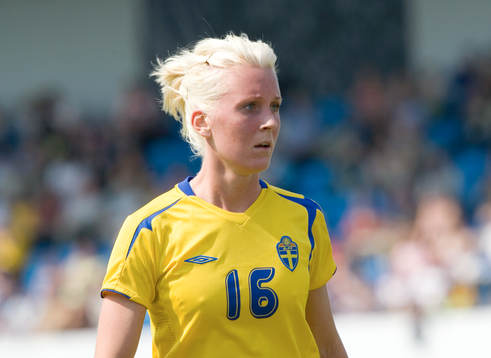 Caroline Näfver, Sverige