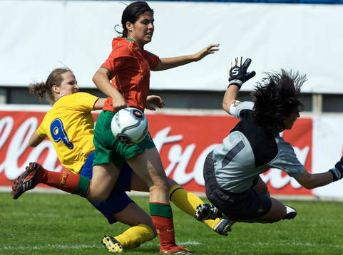 Tremålsskytten Therese Lundin, Sverige fullbordar sitt