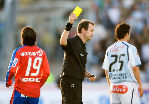 Domare Jonas Eriksson, Gult kort
