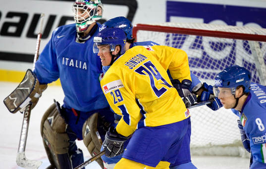 Kenny Jönsson, Sverige framför Florian Ramoser, Italien