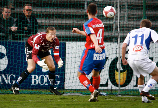 Daniel Andersson (målvakt) Helsingborg räddar en nick