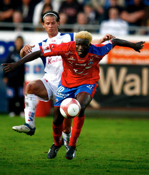 McDonald Mariga, Helsingborg och Dusan Djuric, Halmstad
