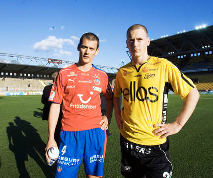 Bröderna Jakob (t.v.) i HIF och Andreas Augustsson i