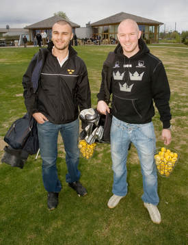 Målvakterna Stefan Liv och Daniel Henriksson (Målvakt)
