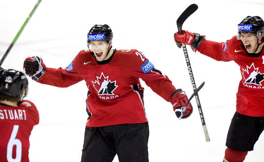 Sidney Crosby, jubel, med Brad Boyes, Kanada vidare till