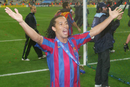 Ronaldinho, Barcelona (Jubel, Pokal, Mästare)