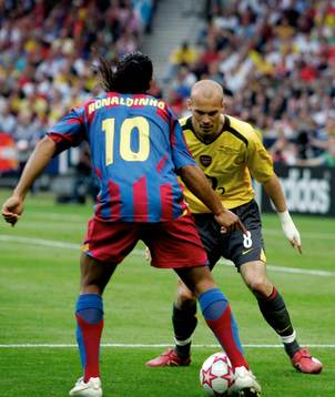 Ronaldinho, Barcelona och Fredrik Ljungberg, Arsenal