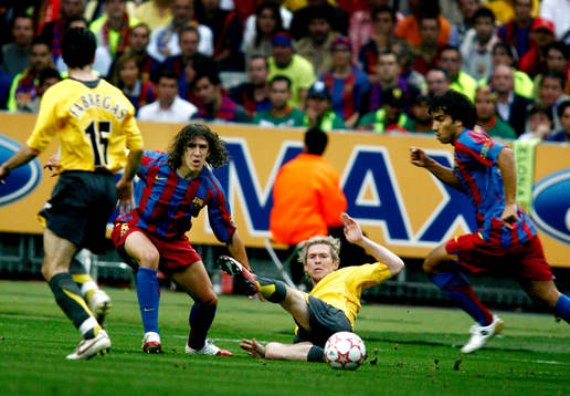 Carles Puyol, Barcelona och Alexander Hleb, Arsenal