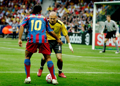 Ronadlinho, Barcelona och Fredrik Ljungberg, Arsenal