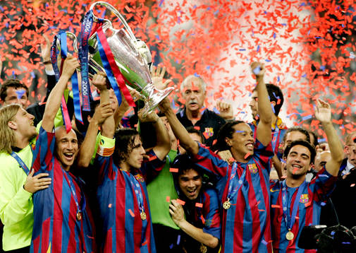 Henrik Larsson, Carles Puyol, Deco, Ronaldinho, jubel med