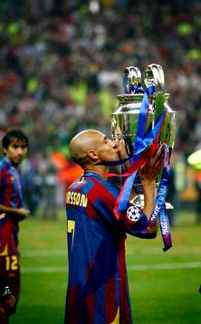 Henrik Larsson, Chamions League mästare med Barcelona.