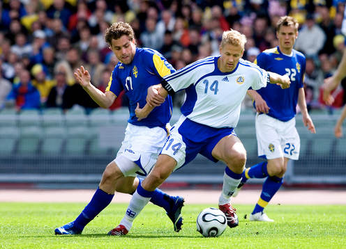 Johan Elmander och Toni Kuivasto, Finland