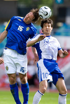 Kim Källström, Sverige och Jari Litmanen, Finland