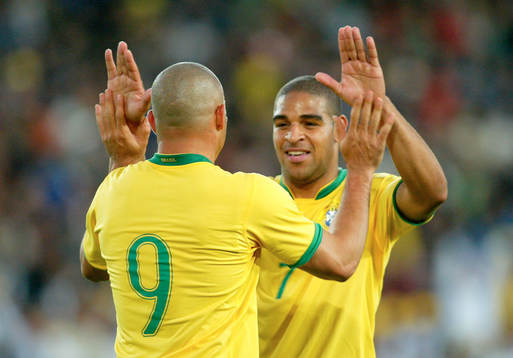 Ronaldo och Adriano, jubel
