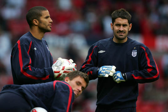 David James, Ben Foster och Scott Carson (Målvakt)