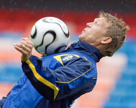 Marcus Allbäck, Sverige