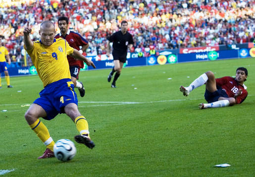 Fredrik Ljungberg, Sverige