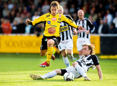 Fredrik Olsson hoppar över Pontus Segerström