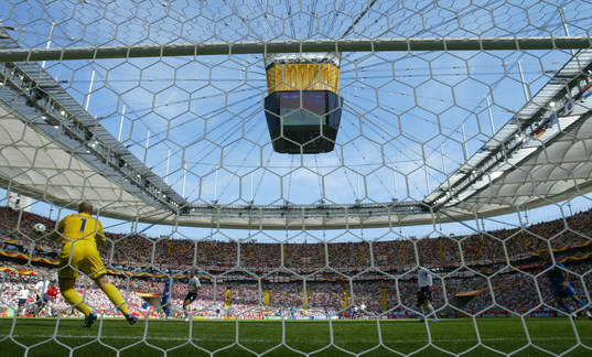 Paul Robinson (Målvakt, Commerzbank Arena i Frankfurt,