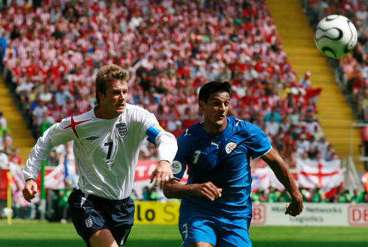 David Beckham,  England och Delio Toledo, Paraguay