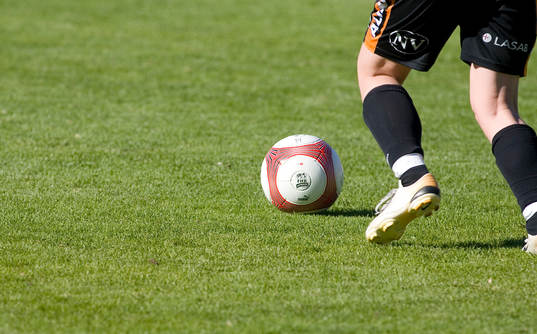 Gräs, fotboll, boll, ben, fotbollsspelare, plan,
