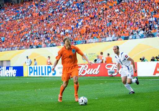Arjen Robben, Holland, och Igor Duljaj