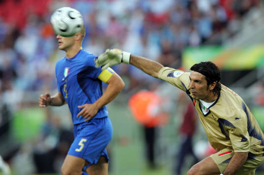 Gianluigi Buffon, målvakt, Italien