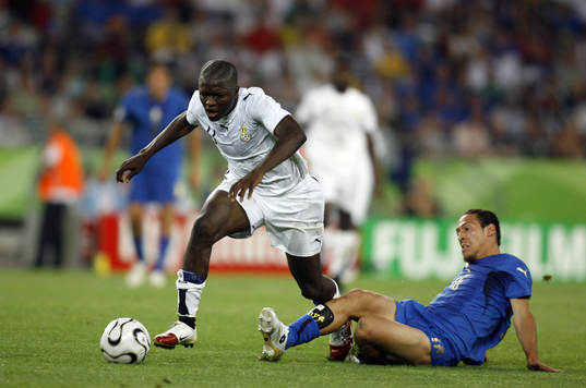 Sulley Ali Muntari, Ghana och Mauro Camoranesi, Italien