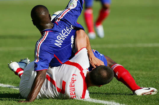 Ricardo Cabanas, Schweiz och Claude Makelele, Frankrike