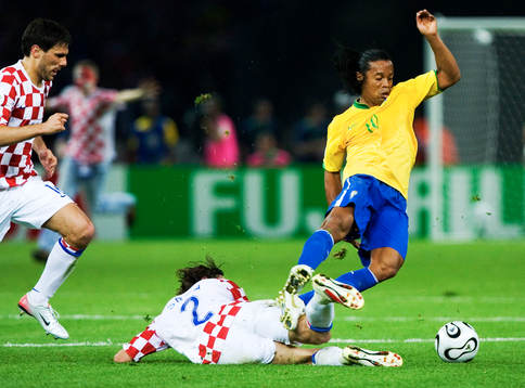 Ronaldinho, Brasilien och Darijo Srna, Kroatien