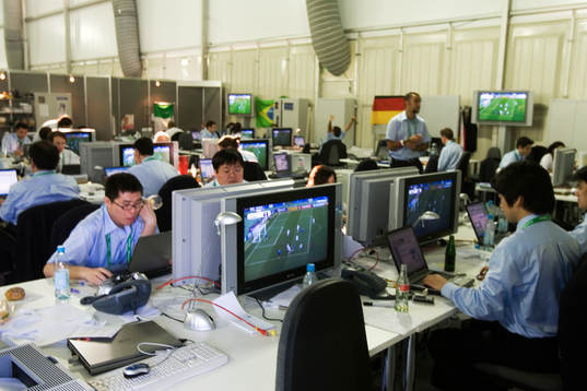 Funktionär, TV-apparat, press, presscenter, media