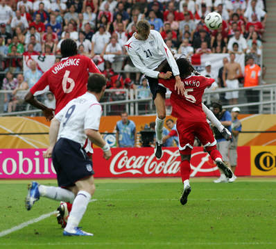 Peter Crouch, England gör 1-0