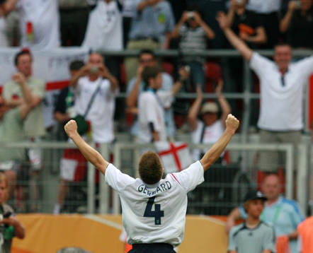 Steven Gerrard, England (Jubel)