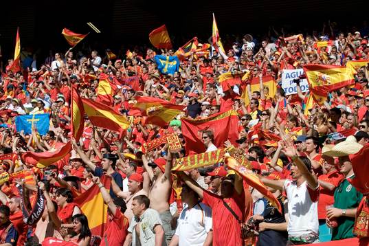 De spanska supportrarna var vilda av glädje